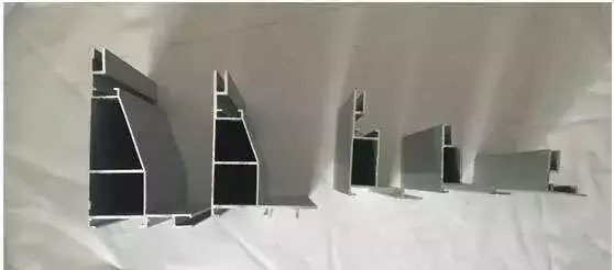 昆明软膜灯箱制作安装步骤