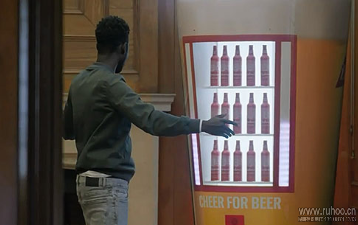 百威啤酒户外广告