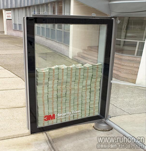 3M创意玻璃广告牌