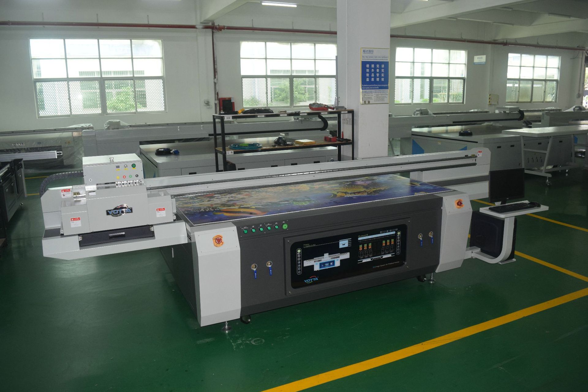 广告画面uv打印机