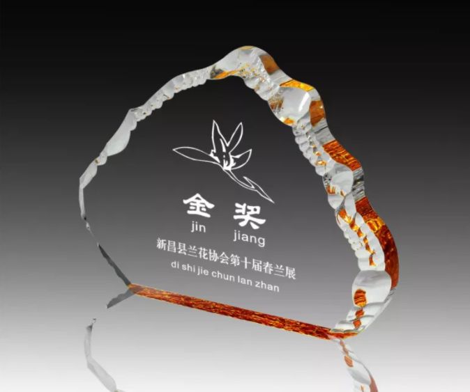 深圳金属奖杯_金属奖杯订做_一等奖金属奖杯尺寸