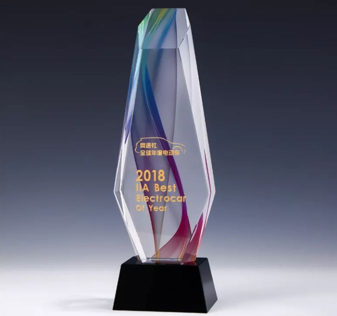 深圳金属奖杯_一等奖金属奖杯尺寸_金属奖杯订做