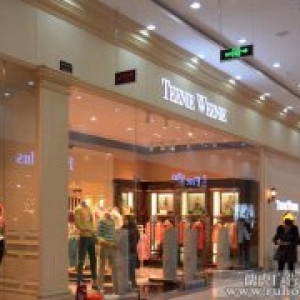 商场店面门头用什么发光字好看？